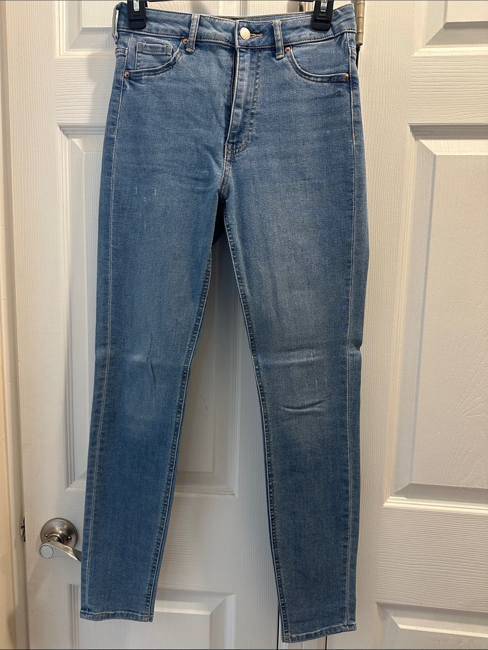 Skinny jeans
